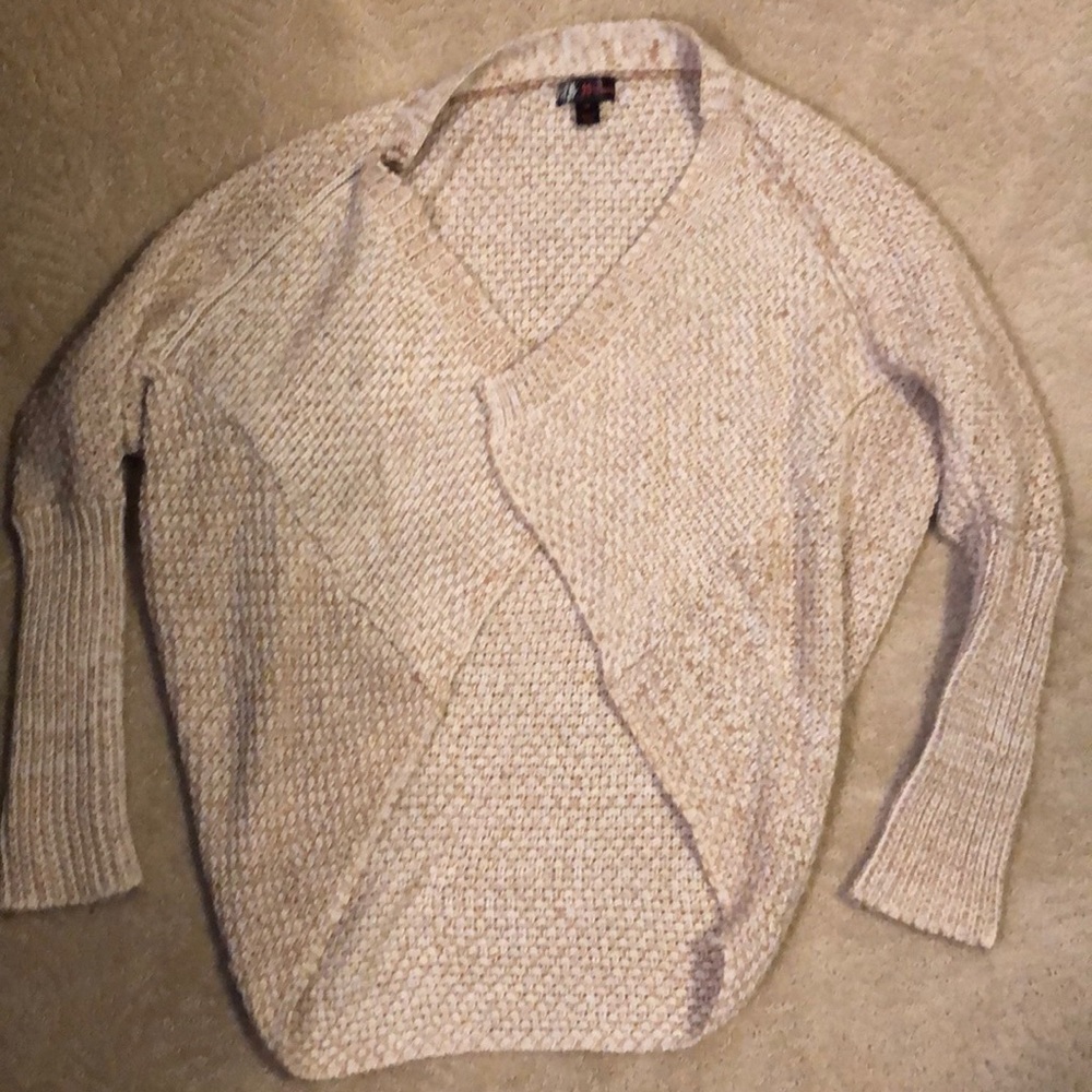 Knit sweater